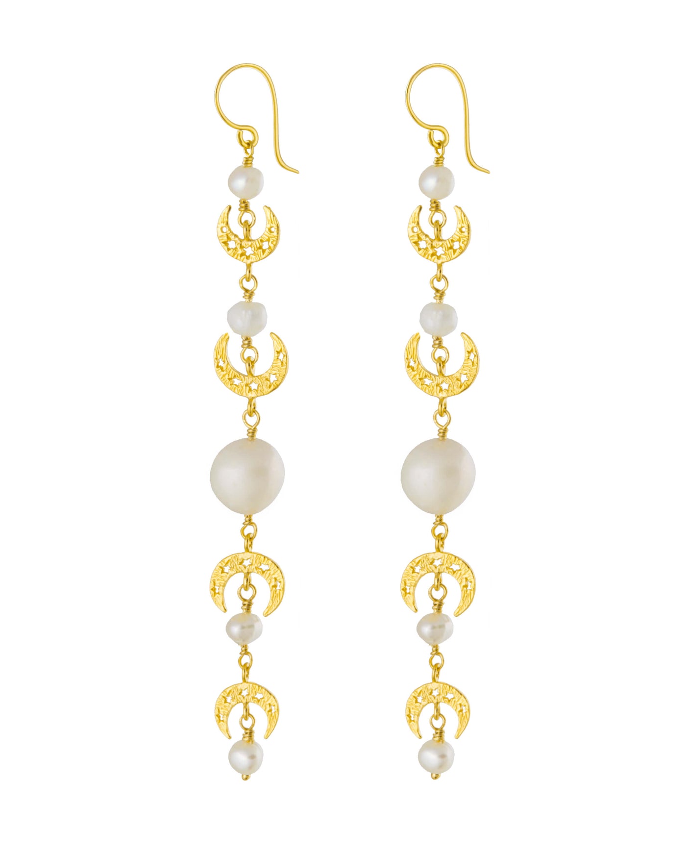 Moon cycle pearl earrings. Silver, gold-plated