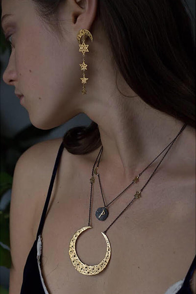 Moon Queen with 2 stars on the chain necklace. Silver, gold-plated, oxidized