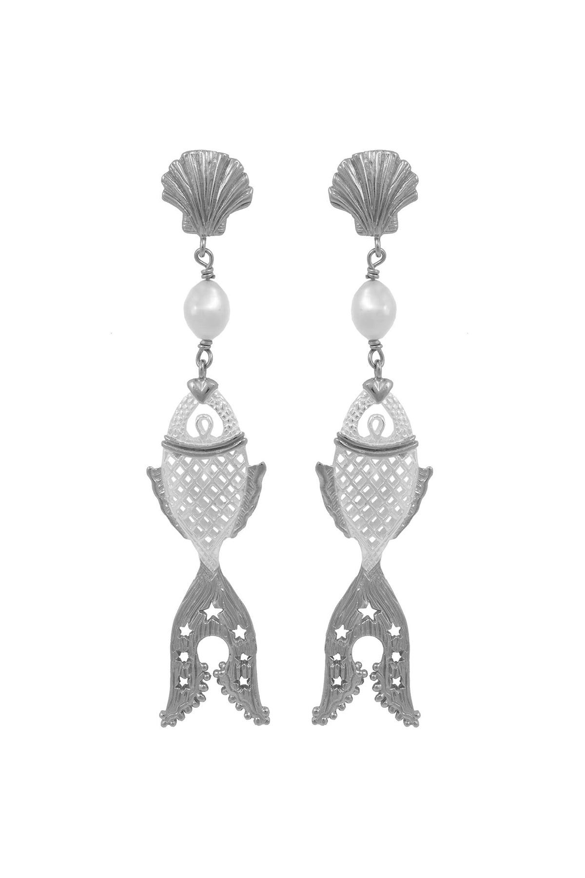 Golden fish with clam and pearl earrings. Silver